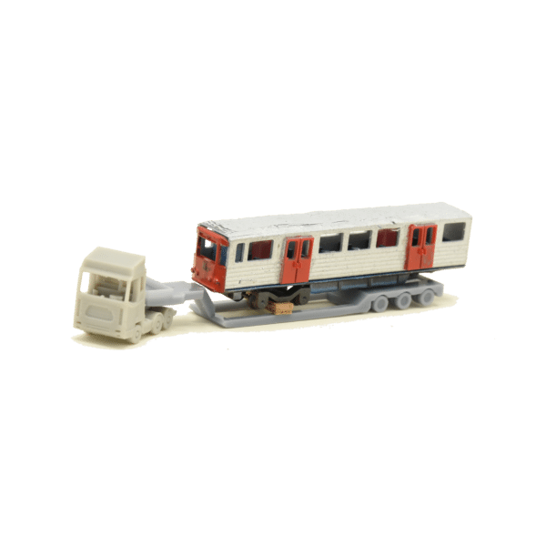 Ubahn DT3 Modell lackiert auf Tieflader