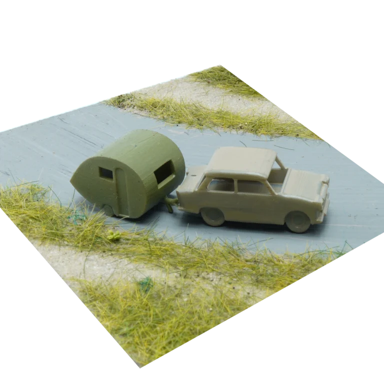 Spur TT Trabant graubeige mit Camping Ei